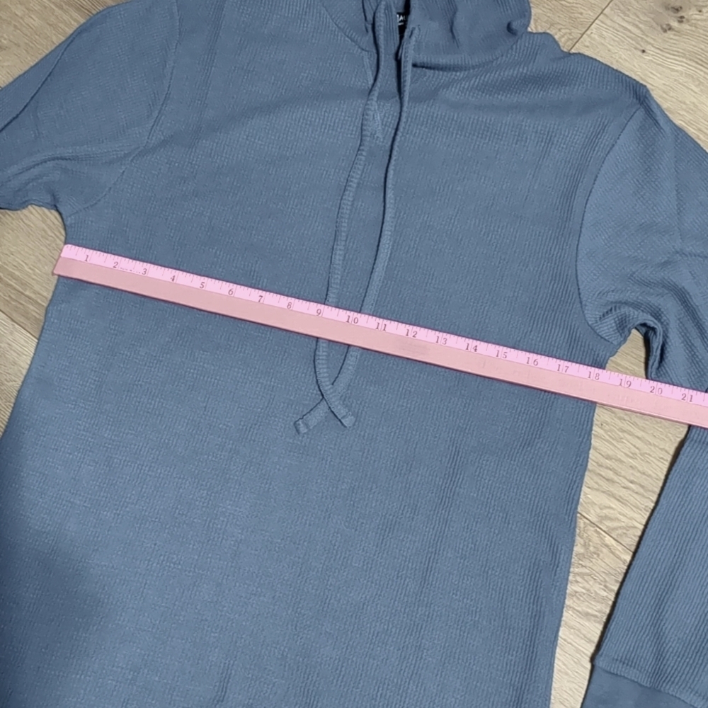 Maui And Sons Hooded Thermal Top Sage Green Long Sleeve Size Medium - Picture 2 of 7